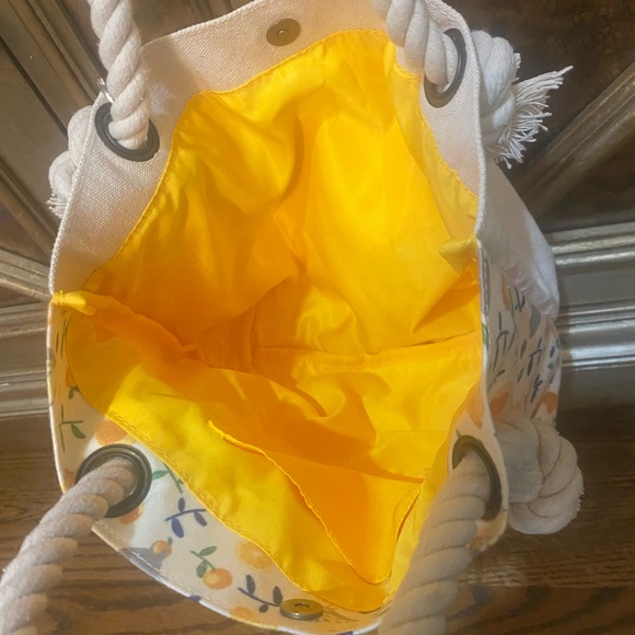 Anime Totoro bag with Pusheen the Cat coin purse, like new condition - Picture 5 of 5